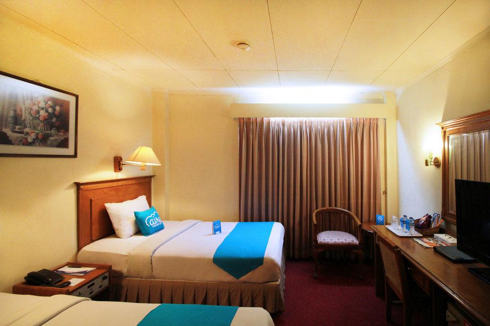 Collection O 7 Hotel Melawai Джакарта Экстерьер фото